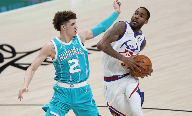  老鹰穆雷三双拆穿魔术防守体系  